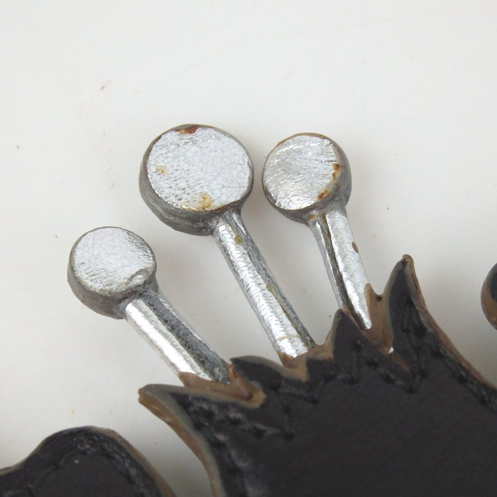 Authentic Miu Miu Flower Motif Key Ring Leather [… - image 6